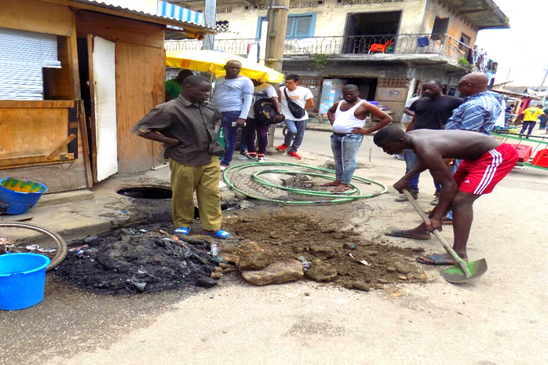 Activité sur la salubrité dans la commune de Treichville